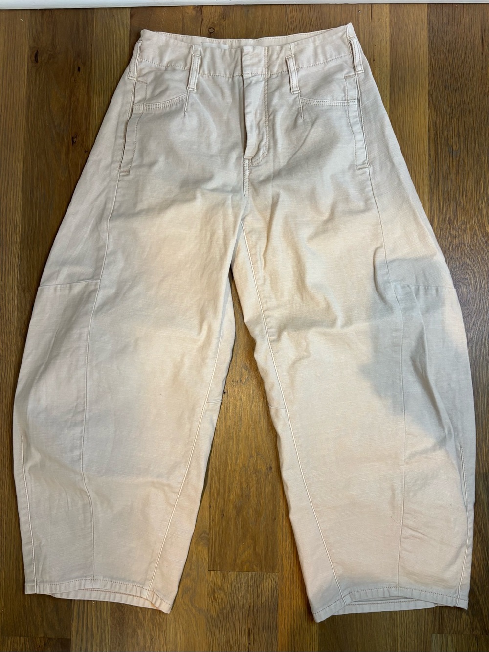 Pilcro Good Luck mid rise Barrel jeans Light Cream Relaxed Utility Pants